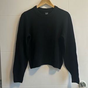GAP | Knitted Crew Neck Sweater - Black